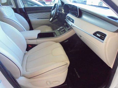 Used 2020 Hyundai Palisade Limited image 8