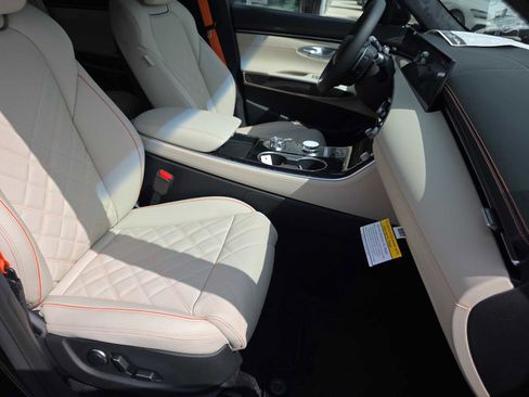 New 2026 Genesis GV70 3.5T Sport Prestige image 30