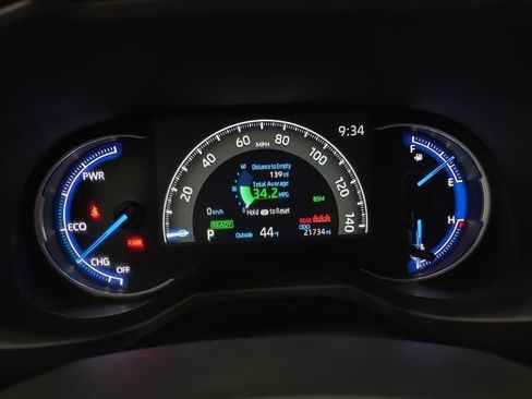 Certified 2025 Toyota RAV4 XLE image 16