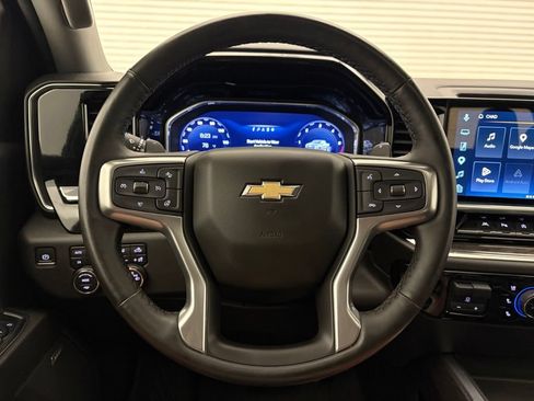Used 2023 Chevrolet Silverado 1500 LTZ AWD/4WD image 8