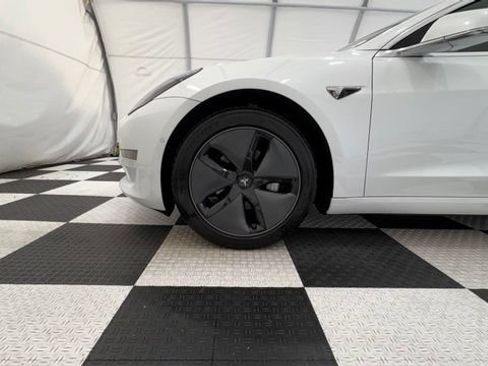 Used 2019 Tesla Model 3 Standard Range Plus RWD image 10