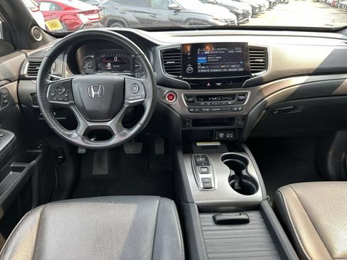 Used 2023 Honda Passport EX-L image 12