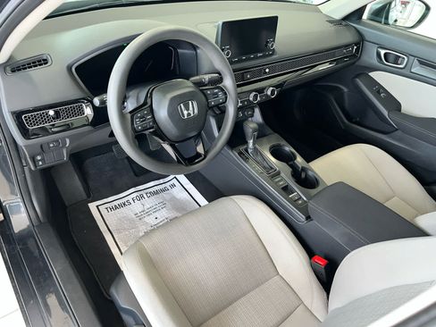 Used 2023 Honda Civic LX image 5