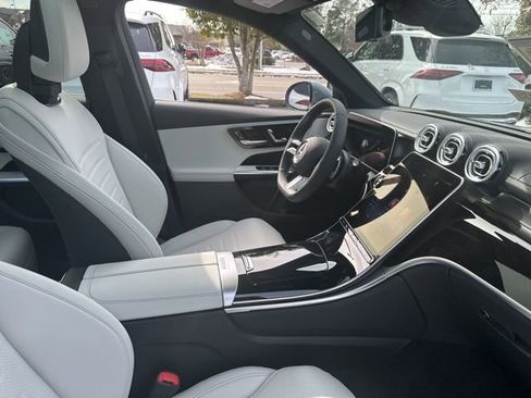New 2026 Mercedes-Benz GLC 300 4MATIC image 32
