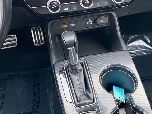 Used 2023 Honda Civic Sport image 17