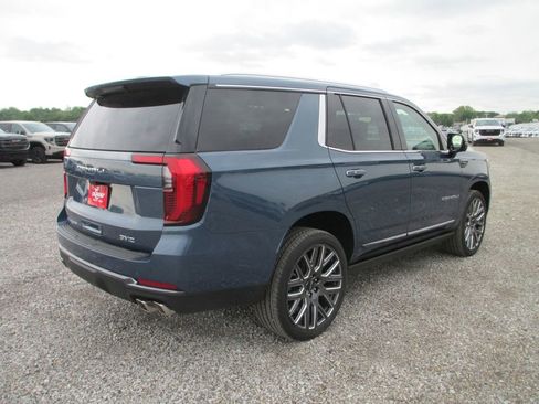 New 2026 GMC Yukon Denali Ultimate AWD/4WD image 4