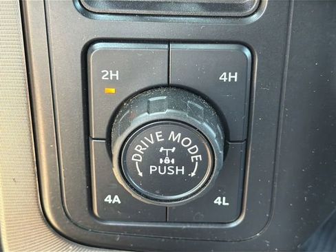 Certified 2021 Ford F150 Platinum w/ Equipment Group 701A High AWD/4WD image 33