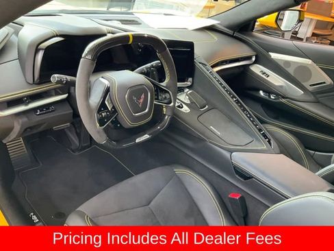 Used 2025 Chevrolet Corvette Z06 RWD image 5