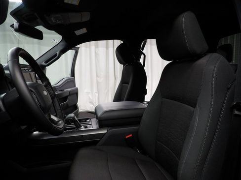 Used 2024 Ford F150 XLT w/ XLT Black Appearance Package image 10