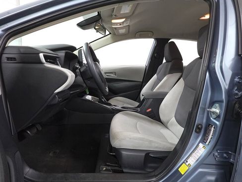 Used 2021 Toyota Corolla L image 19