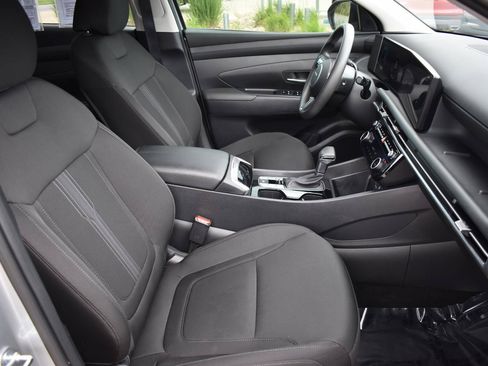 Used 2025 Hyundai Tucson SEL FWD image 15