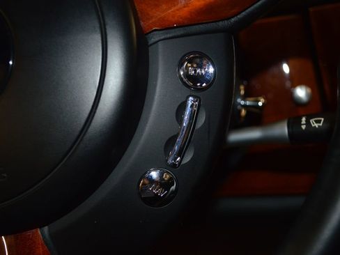 Used 2009 Rolls-Royce Phantom Drophead Coupe RWD image 24