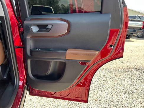 Used 2025 Ford Bronco Sport Outer Banks w/ Outer Banks Tech Package+ image 19