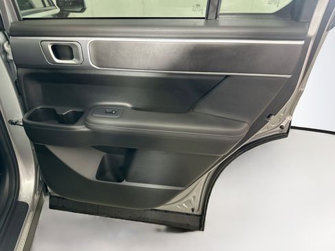 Used 2024 Hyundai Santa Fe SEL FWD image 30