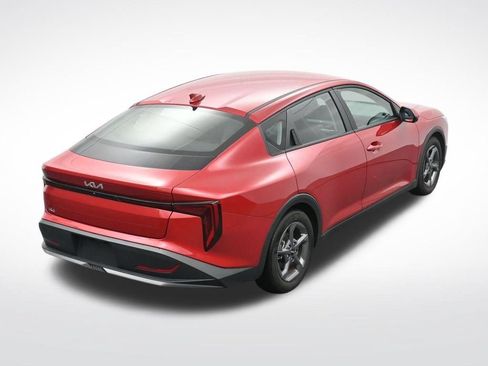 Used 2025 Kia K4 FWD image 24