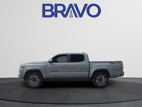 Used 2021 Toyota Tacoma TRD Sport w/ Technology Package RWD image 6