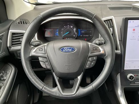Used 2021 Ford Edge Titanium w/ Cargo Accessory Package FWD image 17
