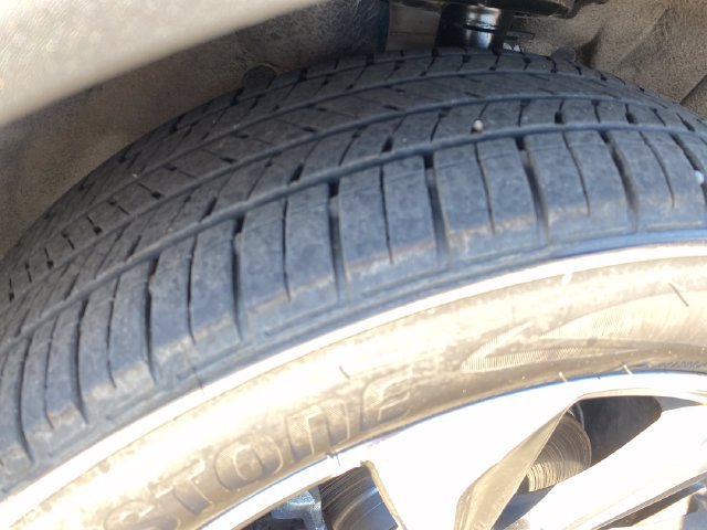 Used 2025 Ford Escape Platinum AWD/4WD image 24
