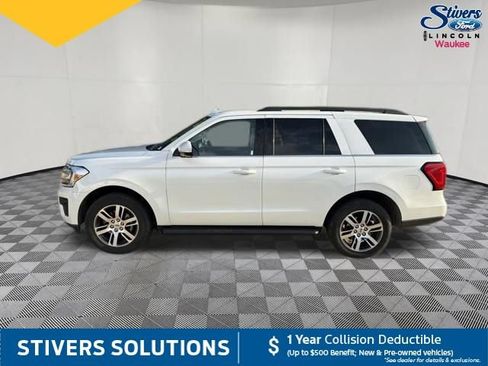 Used 2024 Ford Expedition XLT AWD/4WD image 11