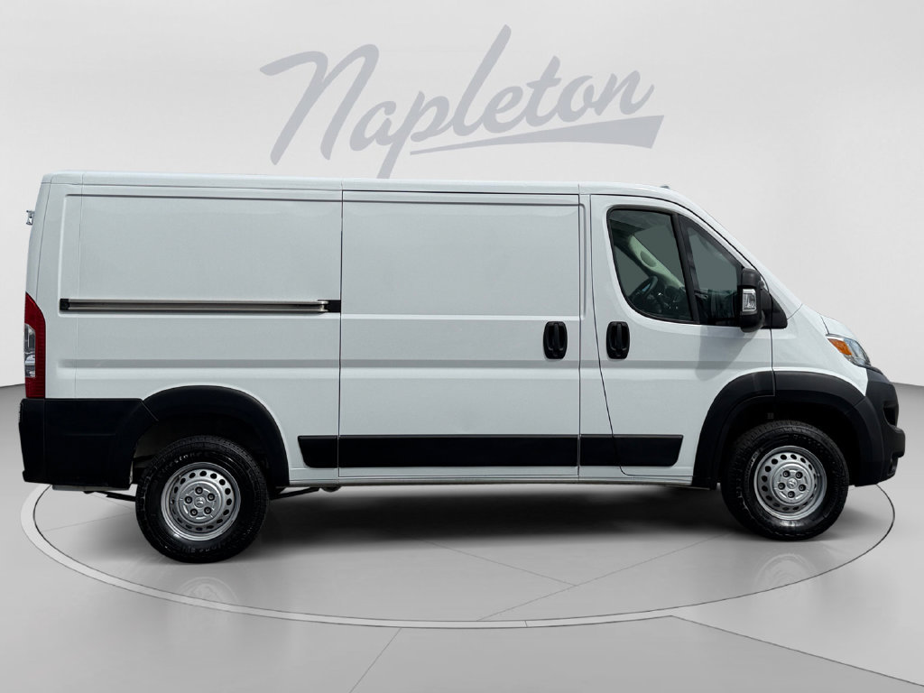 Used 2025 RAM ProMaster 2500 w/ Convenience Group FWD image 7