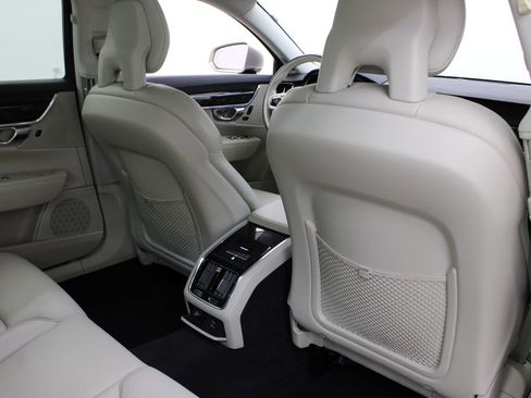 Used 2018 Volvo S90 T5 Momentum w/ Convenience Package AWD/4WD image 23