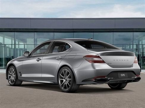 Used 2026 Genesis G70 2.5T Prestige RWD image 5