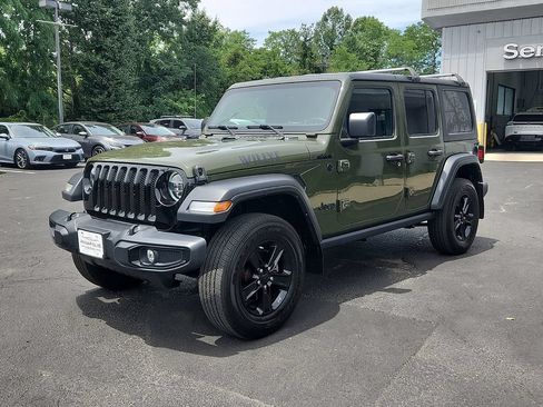 Used 2021 Jeep Wrangler Unlimited Sport AWD/4WD image 3