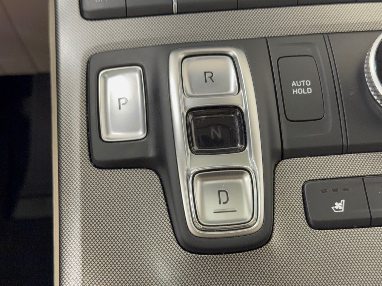Used 2020 Hyundai Palisade Limited FWD image 21
