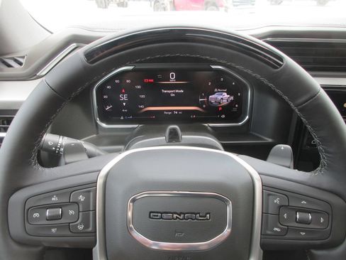 New 2026 GMC Sierra 1500 Denali AWD/4WD image 18