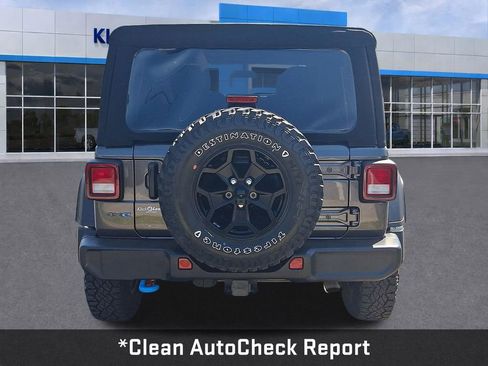 Used 2023 Jeep Wrangler Unlimited w/ Cold Weather Group AWD/4WD image 7