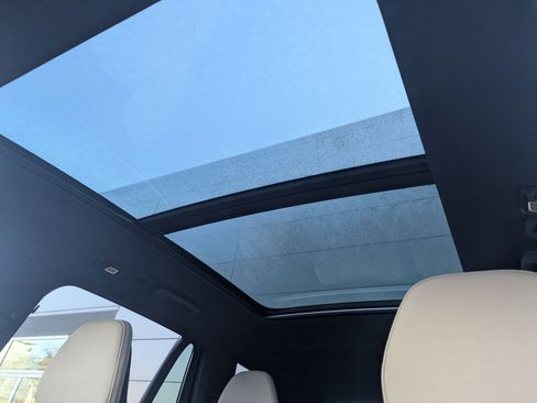 New 2026 Volvo XC90 B6 Plus w/ Protection Package Premier image 14