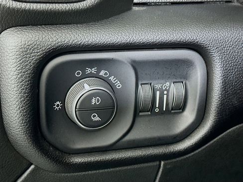 Used 2024 RAM 2500 Laramie image 16