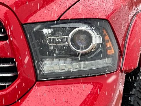 Used 2017 RAM 1500 Sport image 39