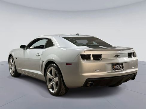 Used 2010 Chevrolet Camaro SS RWD image 10