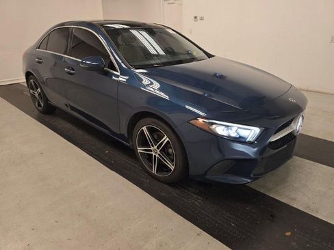 Used 2022 Mercedes-Benz A 220 4MATIC w/ Premium Package image 3