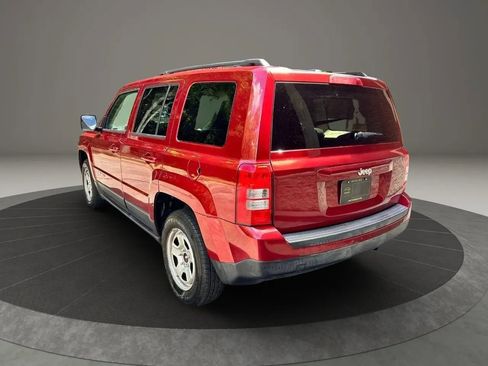 Used 2016 Jeep Patriot Sport w/ Power Value Group image 4