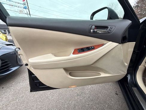 Used 2010 Lexus ES 350 image 9