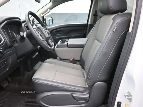 Used 2019 Nissan Titan S w/ S Utility Package AWD/4WD image 17