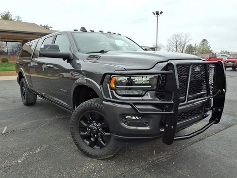 Used 2022 RAM 2500 Limited w/ Night Edition image 7