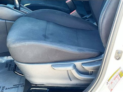 Used 2024 Nissan Kicks S image 18