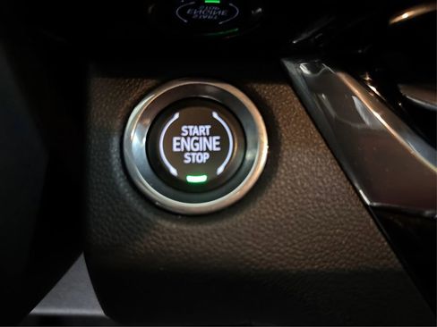 Used 2025 Buick Envista Sport Touring w/ Convenience I Package FWD image 29