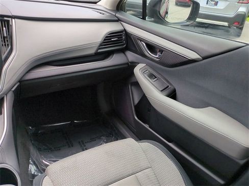 Used 2024 Subaru Outback Premium image 18