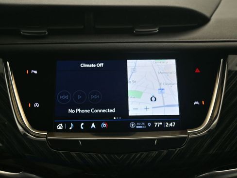 Used 2023 Cadillac XT6 Premium Luxury image 15