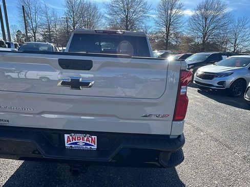 New 2026 Chevrolet Silverado 1500 ZR2 image 6