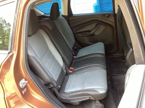 Used 2017 Ford Escape S image 35