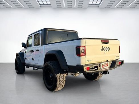 Used 2020 Jeep Gladiator Sport w/ Quick Order Package 24S image 6