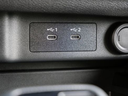Used 2024 Nissan Rogue SV AWD/4WD image 31