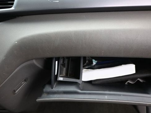 Used 2011 Honda Odyssey EX-L image 27