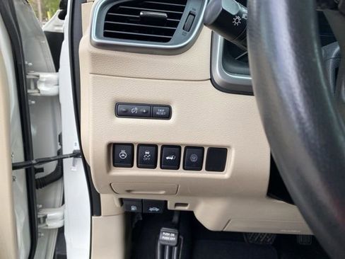 Used 2019 Nissan Murano SL w/ SL Technology Package image 16