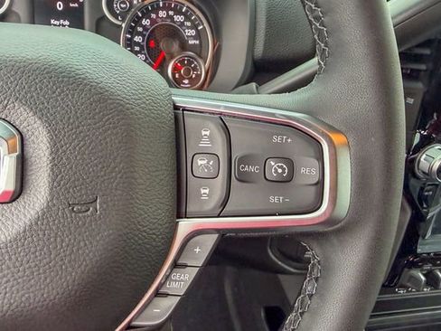 New 2026 RAM 2500 Big Horn AWD/4WD image 19